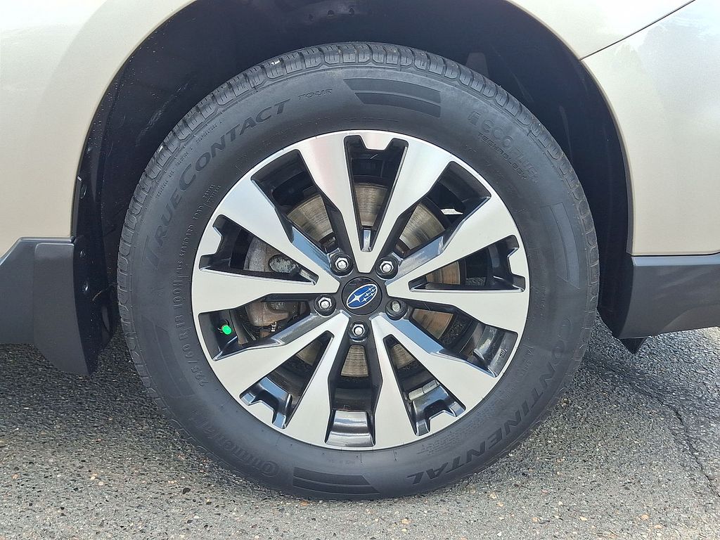 Thumbnail: 2016 Subaru Outback - 7
