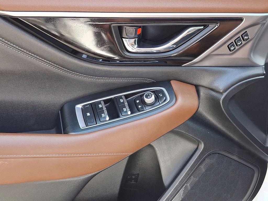 2022 Subaru Outback Touring 18