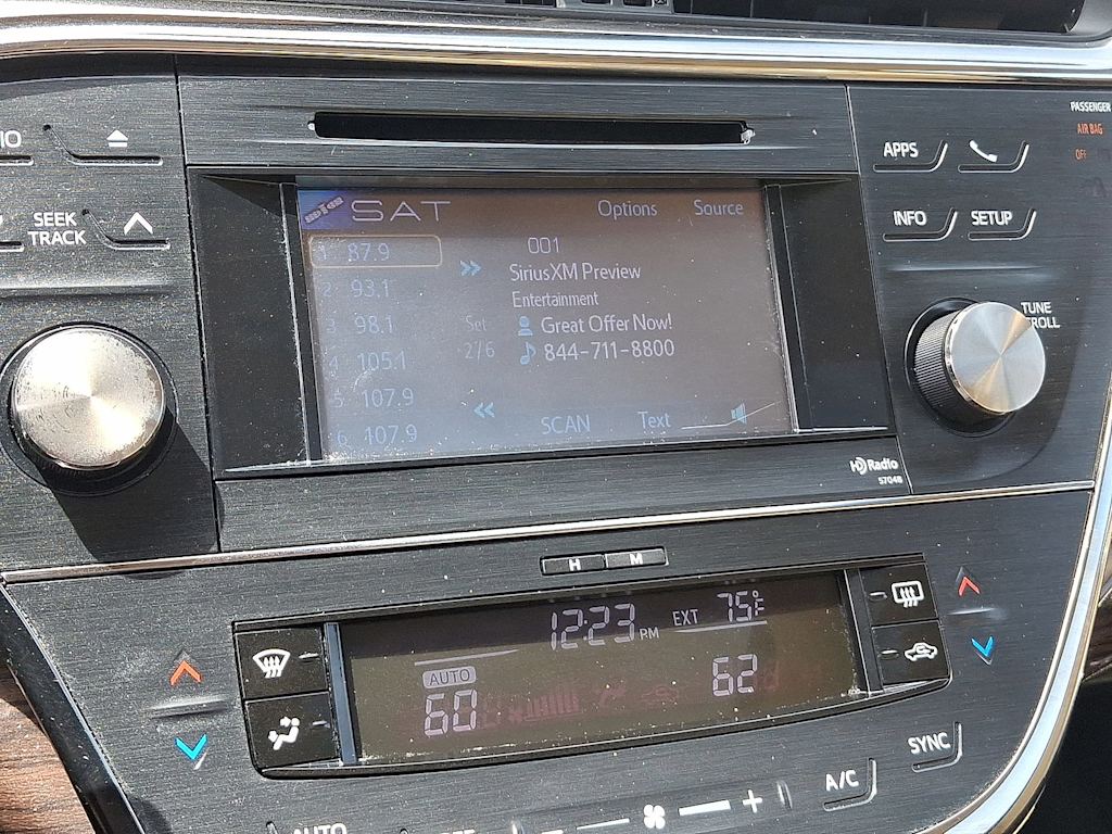 2014 Toyota Avalon XLE 8