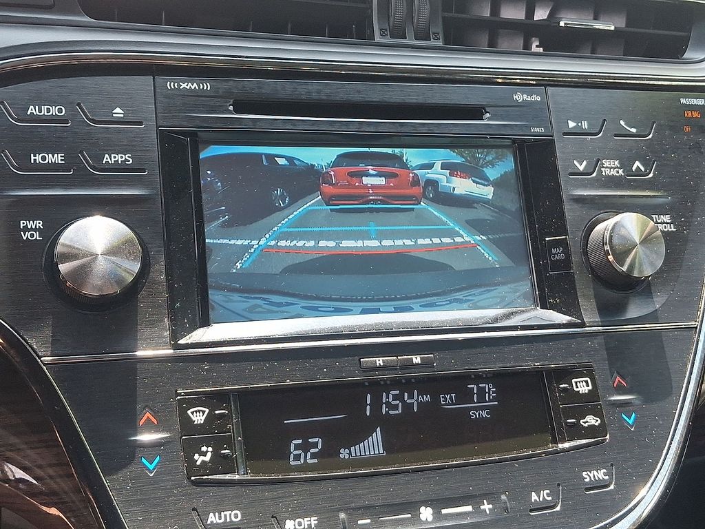 Thumbnail: 2015 Toyota Avalon - 20