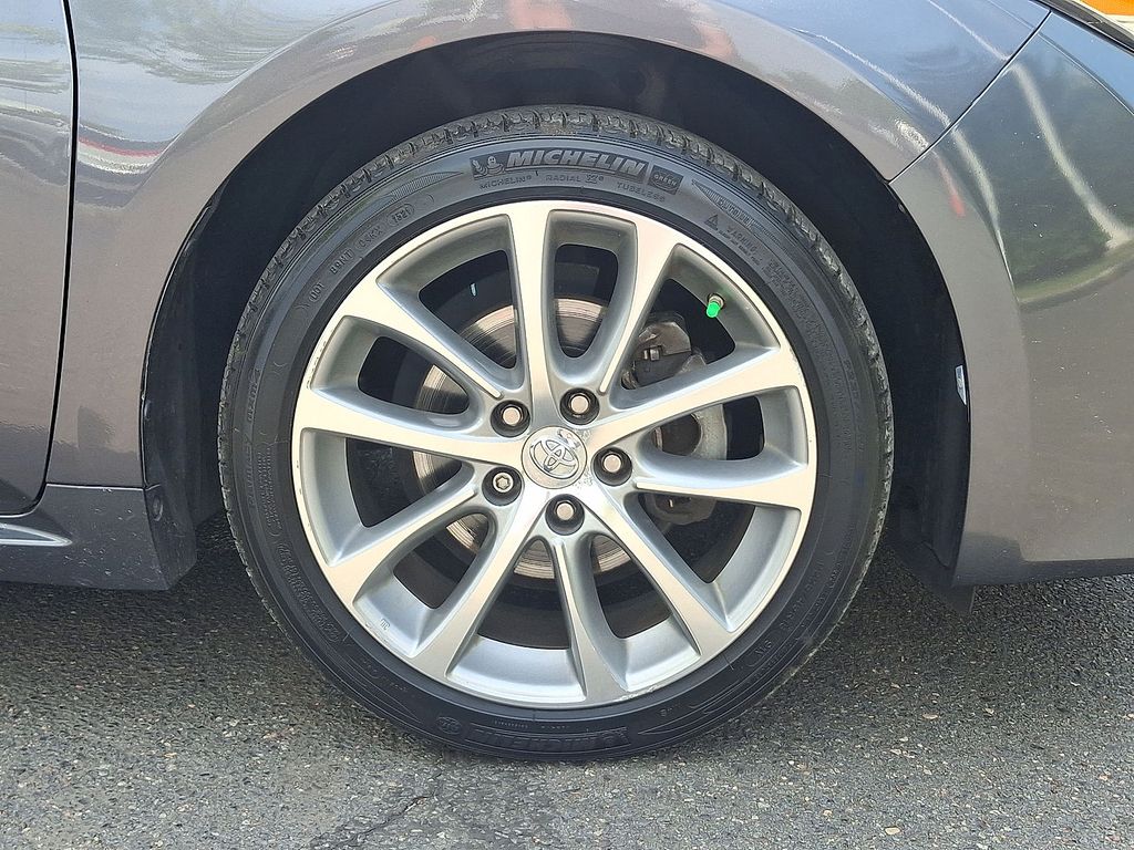 Thumbnail: 2015 Toyota Avalon - 7