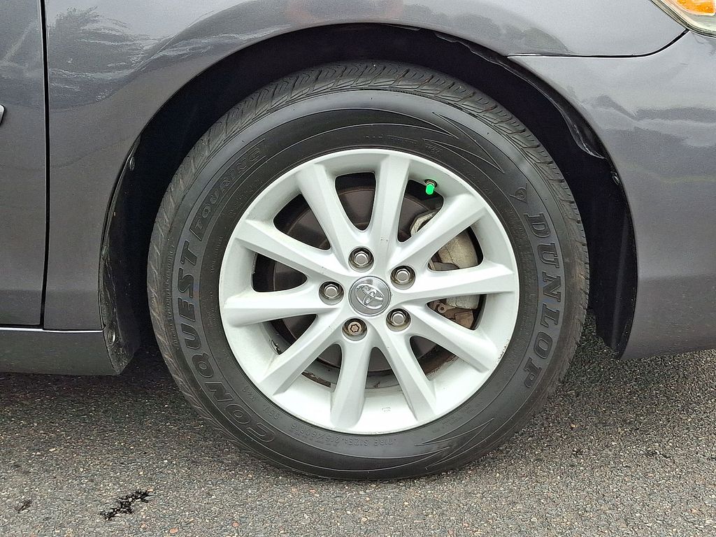 Thumbnail: 2010 Toyota Camry - 7