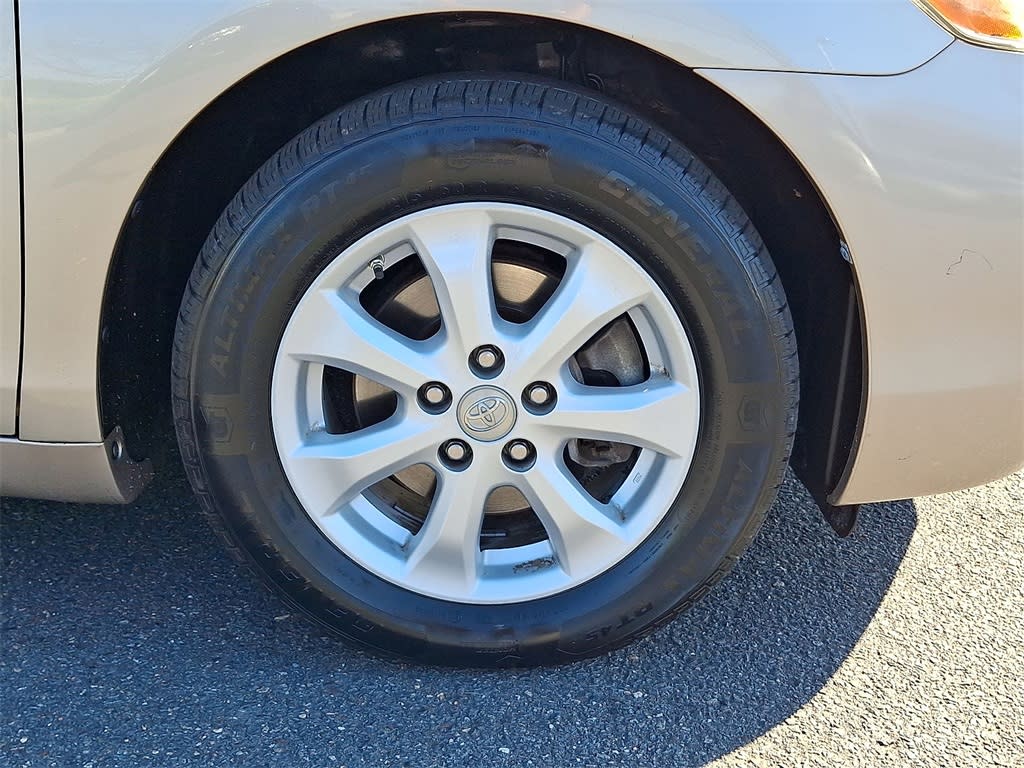 Thumbnail: 2009 Toyota Camry - 7