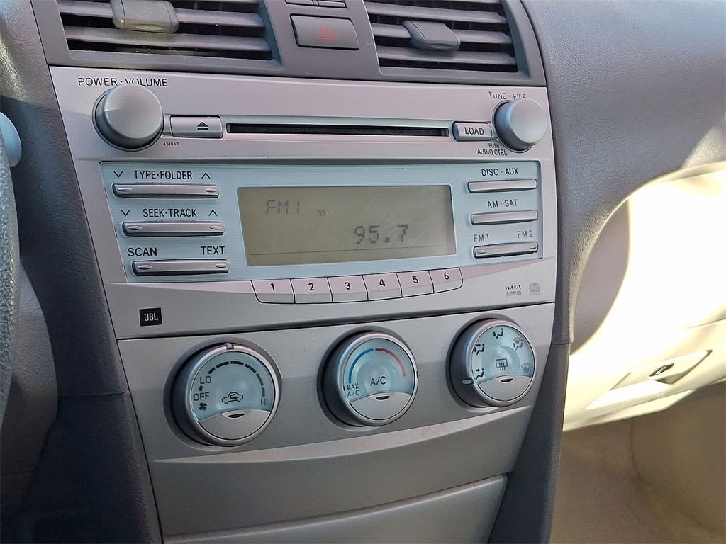 Thumbnail: 2009 Toyota Camry - 18