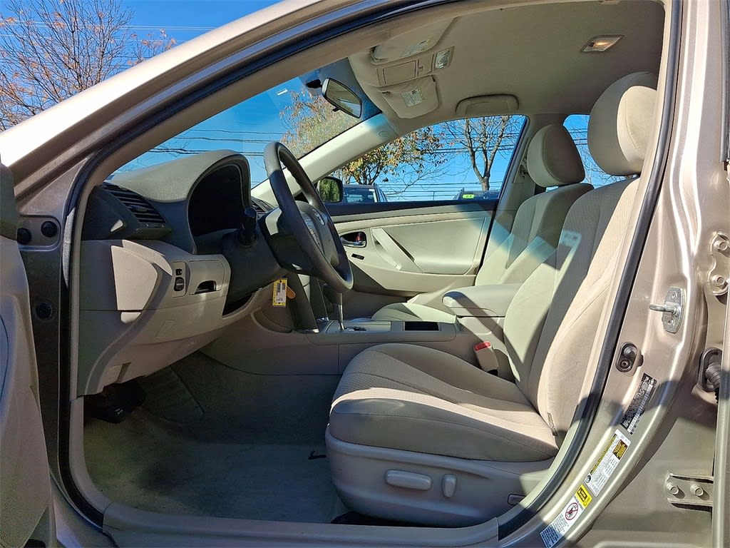 Thumbnail: 2009 Toyota Camry - 9