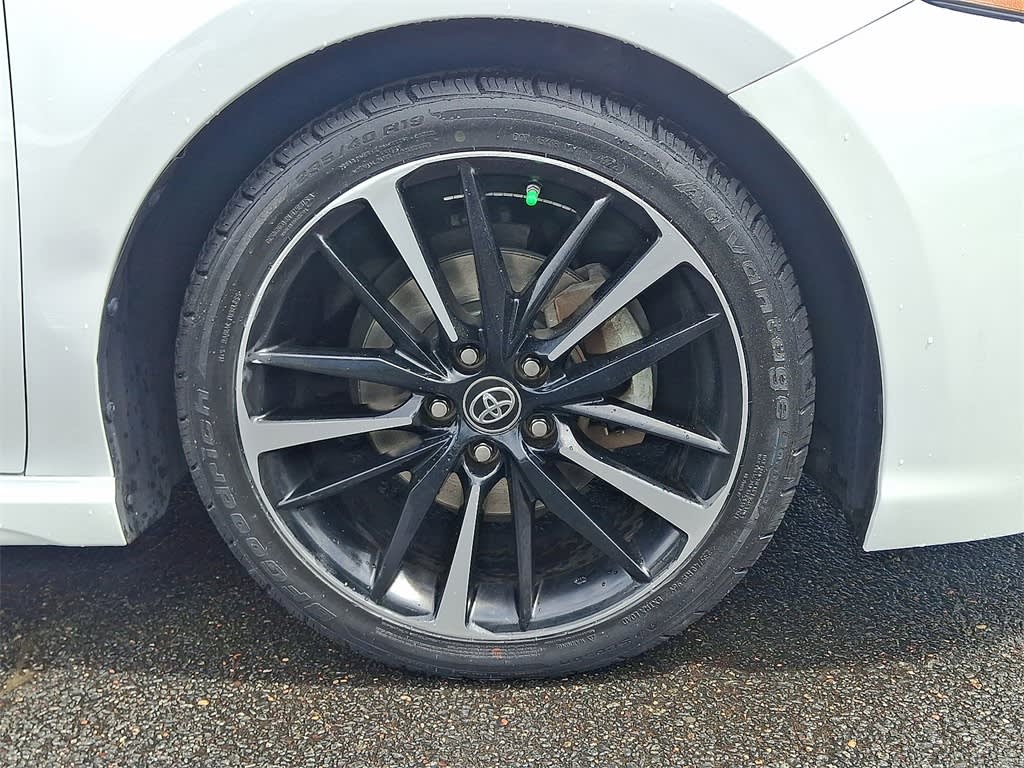 Thumbnail: 2019 Toyota Camry - 8