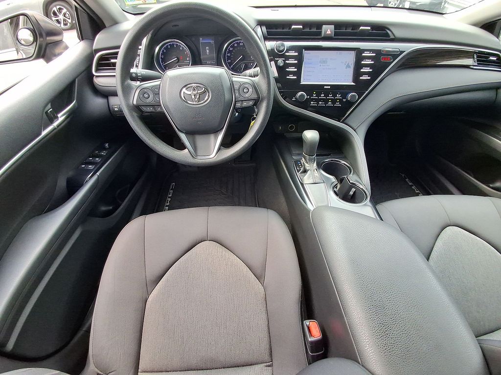 Thumbnail: 2020 Toyota Camry - 14