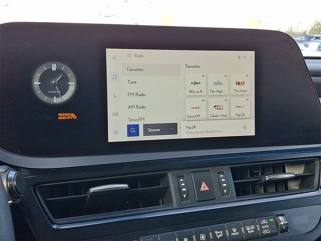 Thumbnail: 2023 Lexus ES - 11