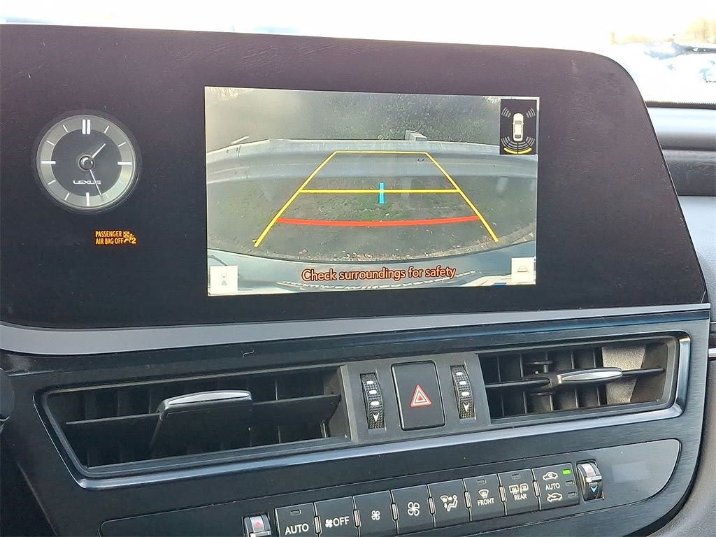 Thumbnail: 2023 Lexus ES - 19