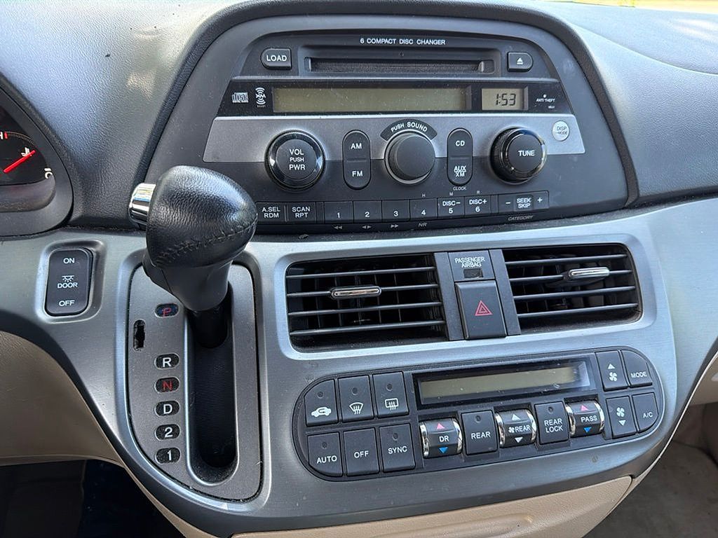 Thumbnail: 2006 Honda Odyssey - 9