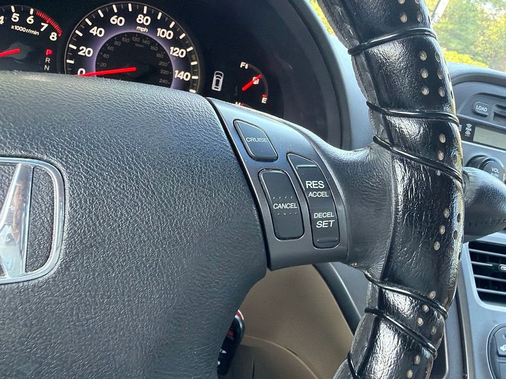 Thumbnail: 2006 Honda Odyssey - 2