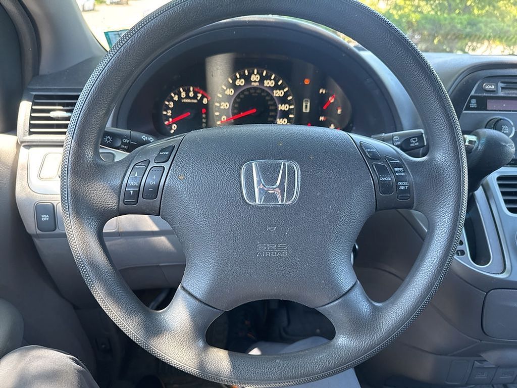 Thumbnail: 2010 Honda Odyssey - 2