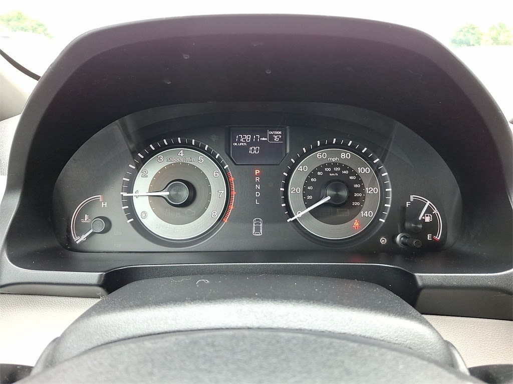2016 Honda Odyssey SE 13