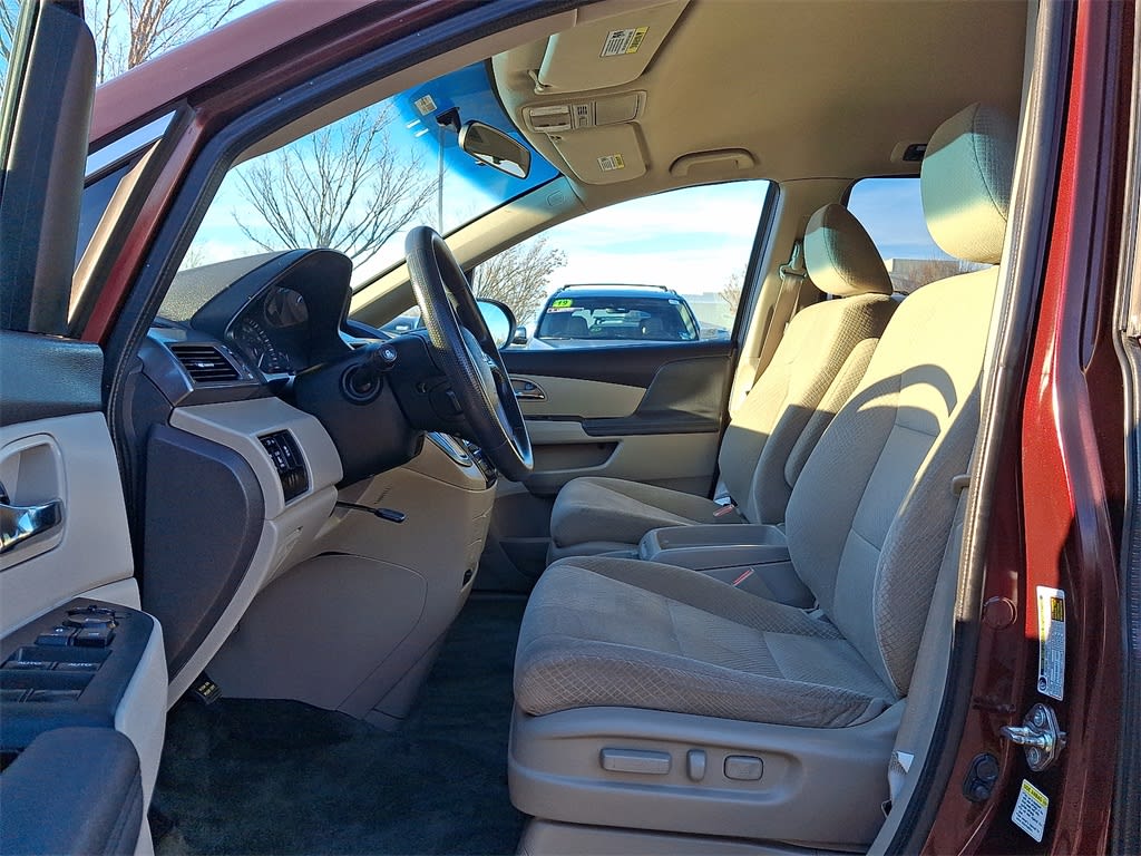 Thumbnail: 2014 Honda Odyssey - 8