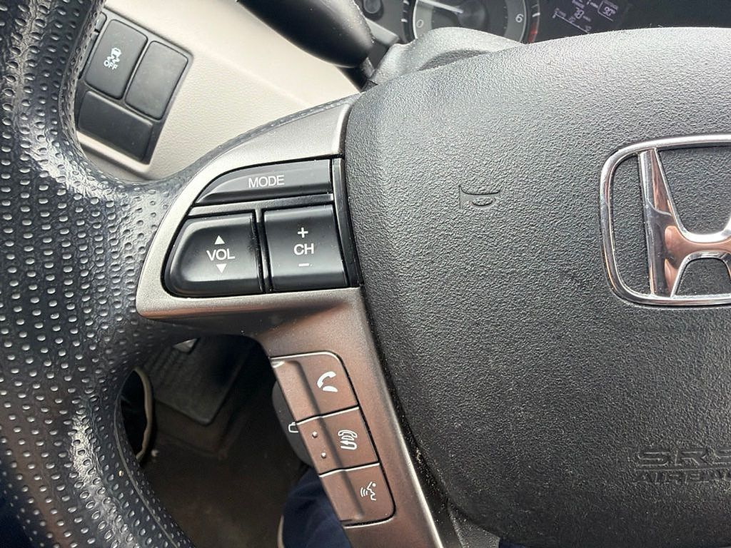 Thumbnail: 2017 Honda Odyssey - 21