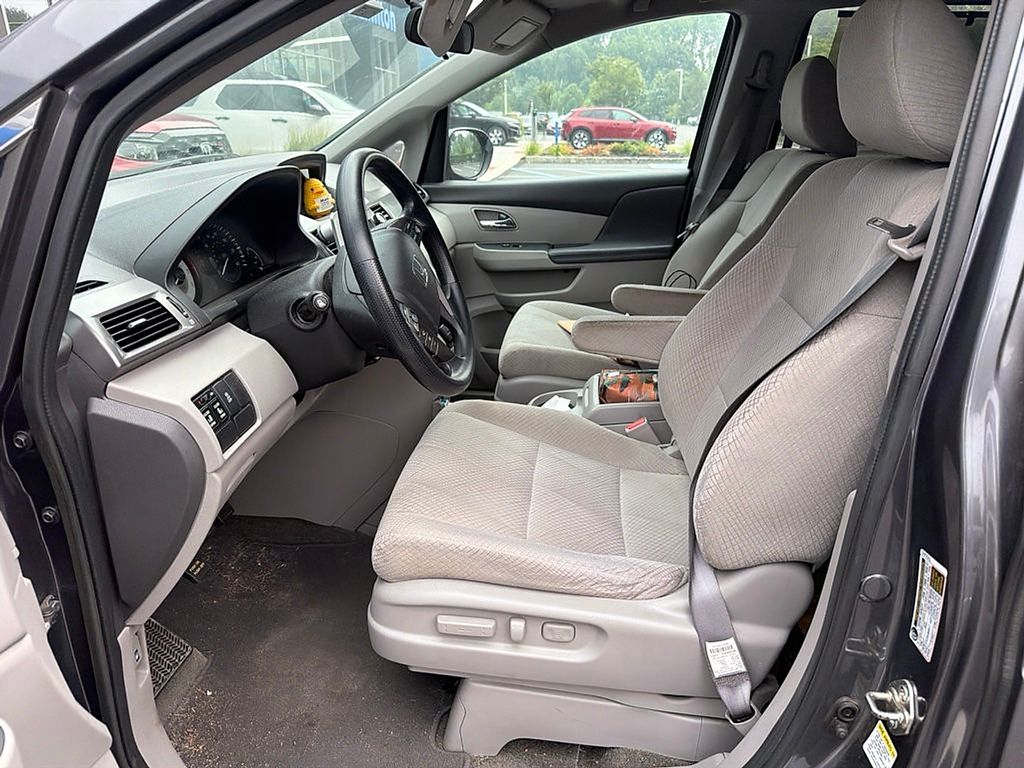 Thumbnail: 2017 Honda Odyssey - 8
