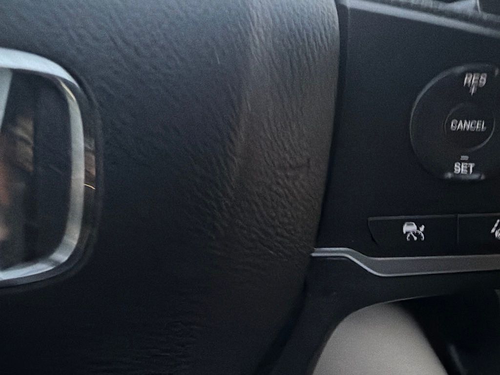Thumbnail: 2021 Honda Odyssey - 23