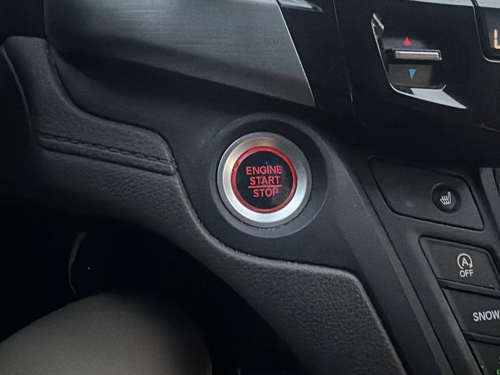 Thumbnail: 2021 Honda Odyssey - 21