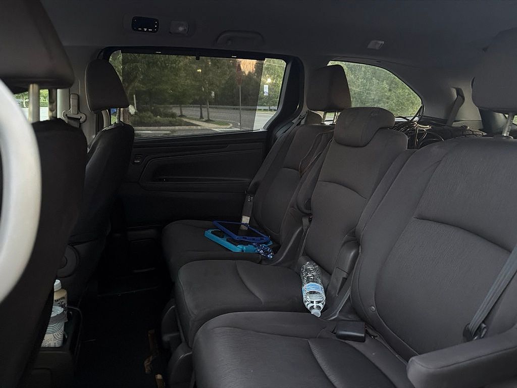 Thumbnail: 2021 Honda Odyssey - 18