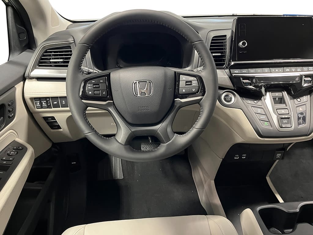Thumbnail: 2026 Honda Odyssey - 10