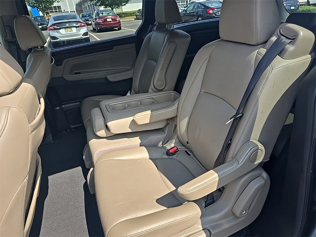 Thumbnail: 2018 Honda Odyssey - 8