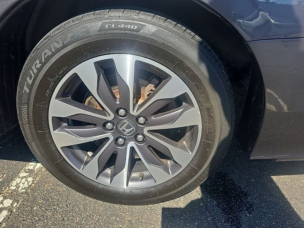 Thumbnail: 2022 Honda Odyssey - 6