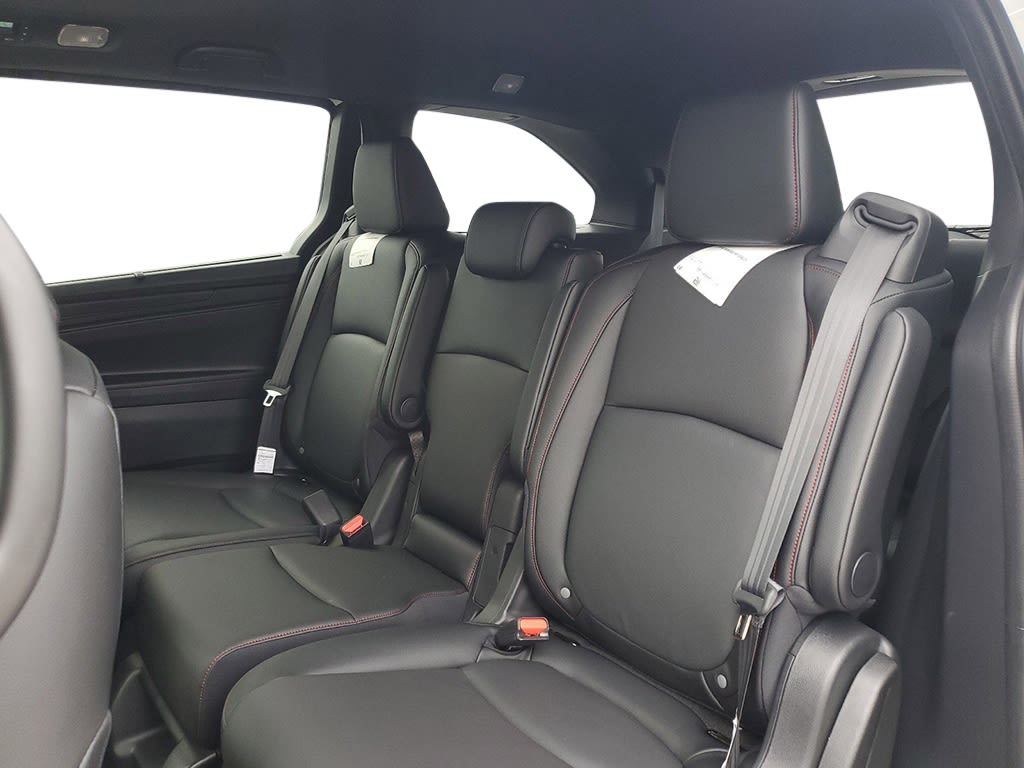 Thumbnail: 2026 Honda Odyssey - 12