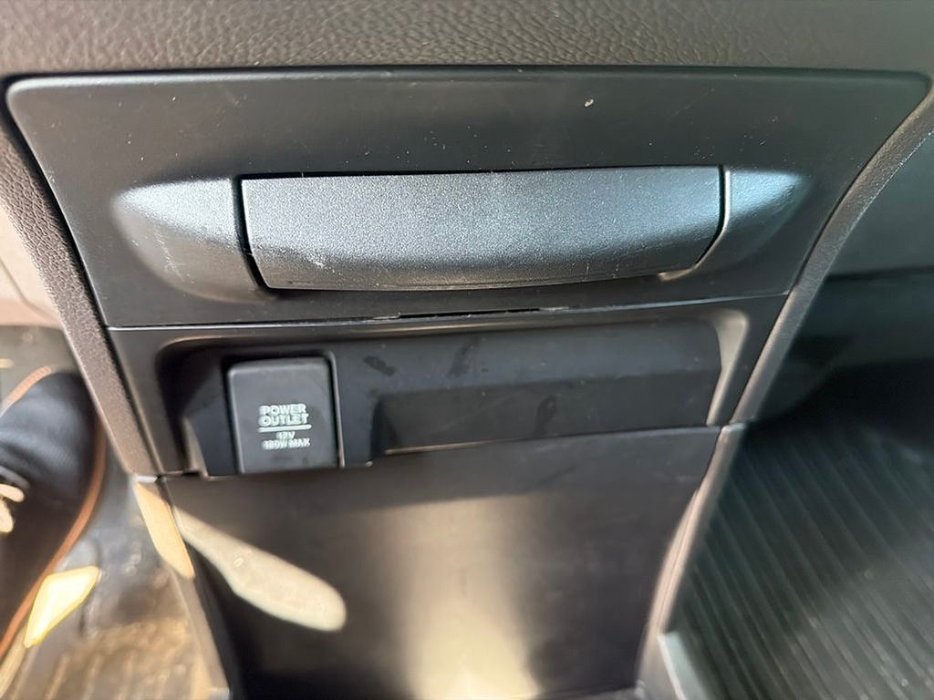 Thumbnail: 2019 Honda Odyssey - 18