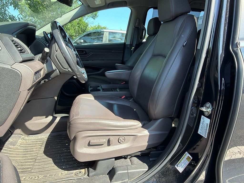 Thumbnail: 2019 Honda Odyssey - 7