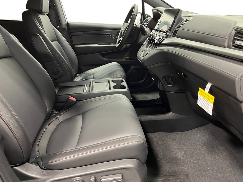 Thumbnail: 2026 Honda Odyssey - 10