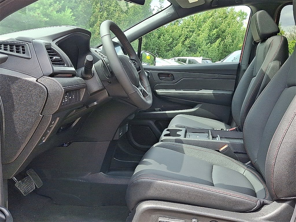 Thumbnail: 2026 Honda Odyssey - 8