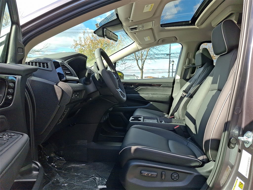Thumbnail: 2026 Honda Odyssey - 8