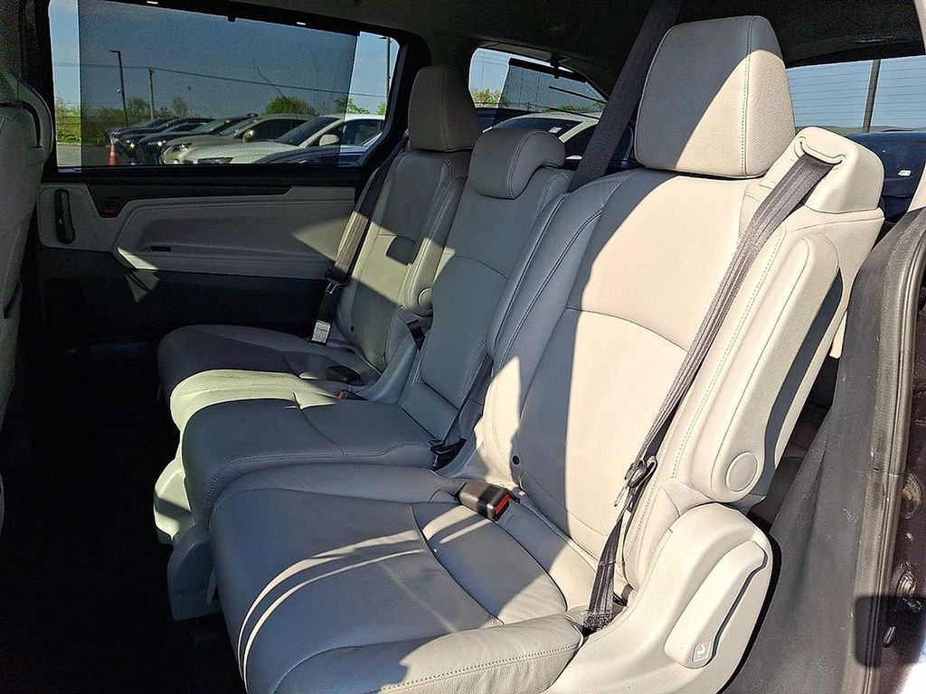 Thumbnail: 2019 Honda Odyssey - 8