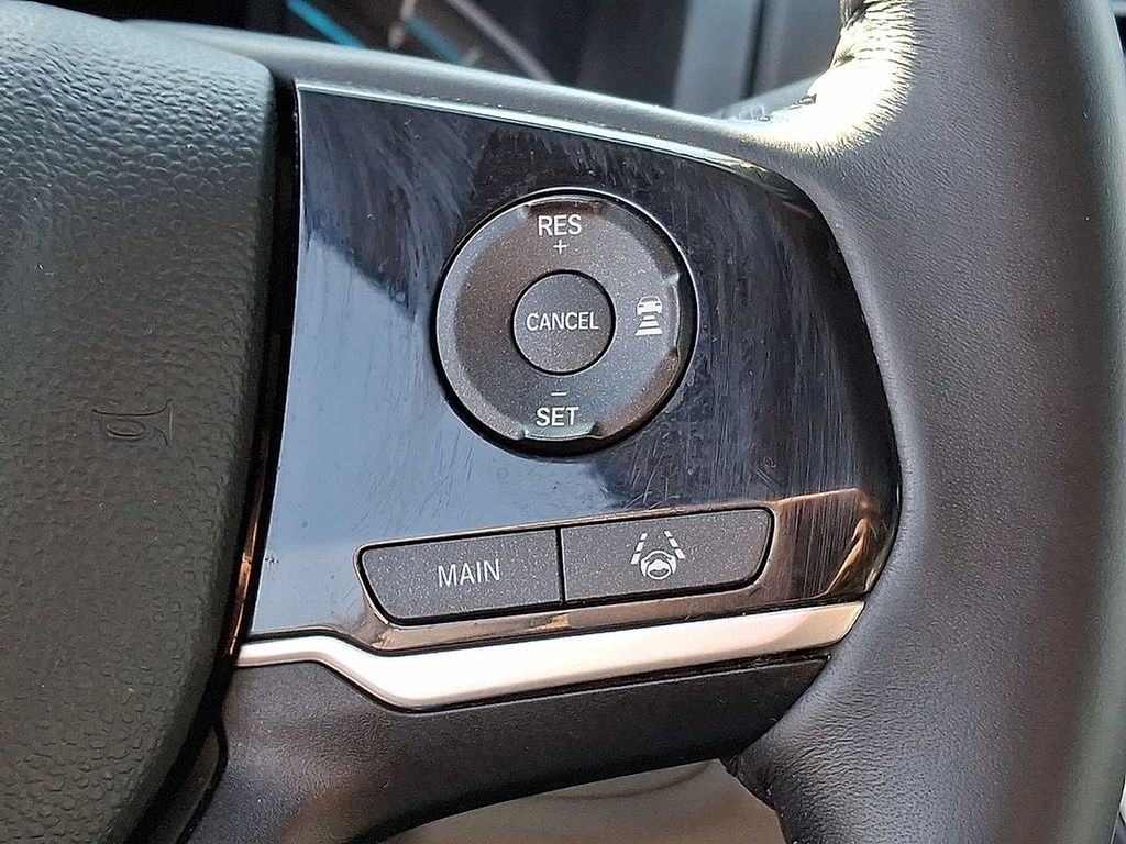 Thumbnail: 2019 Honda Odyssey - 25