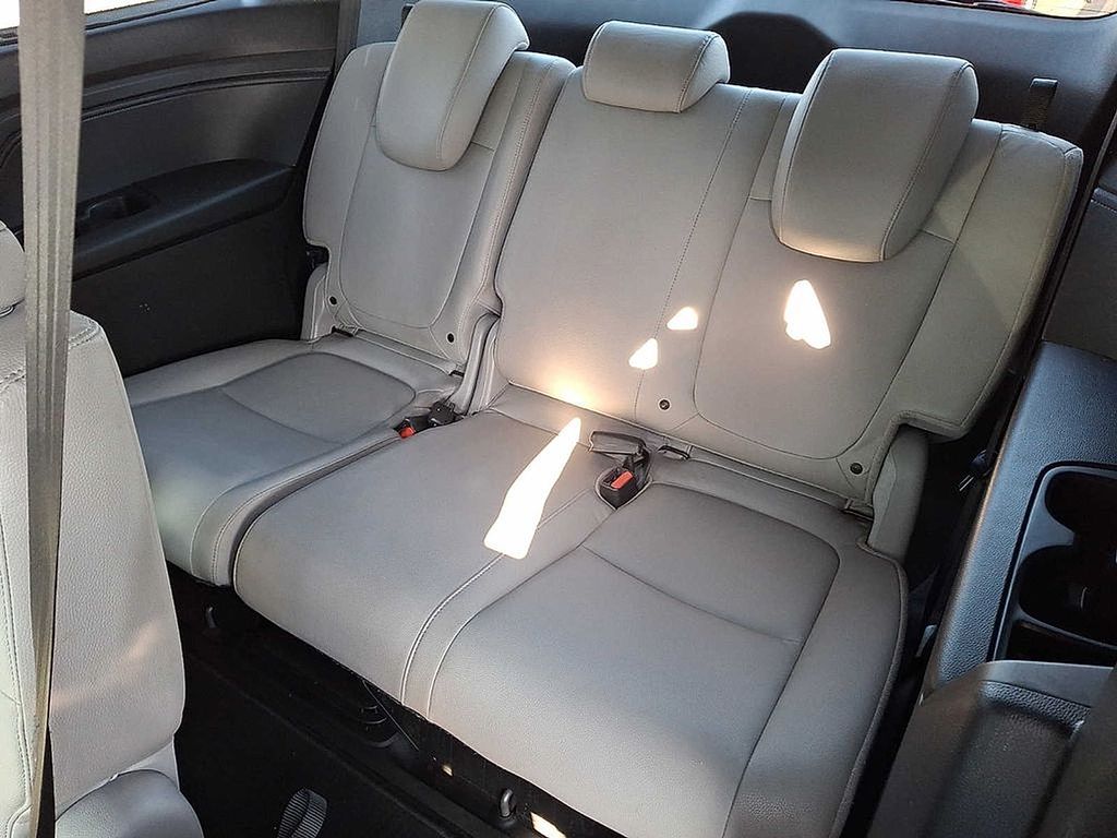 Thumbnail: 2019 Honda Odyssey - 17