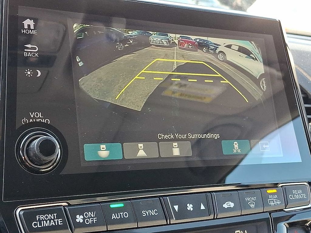 Thumbnail: 2019 Honda Odyssey - 23