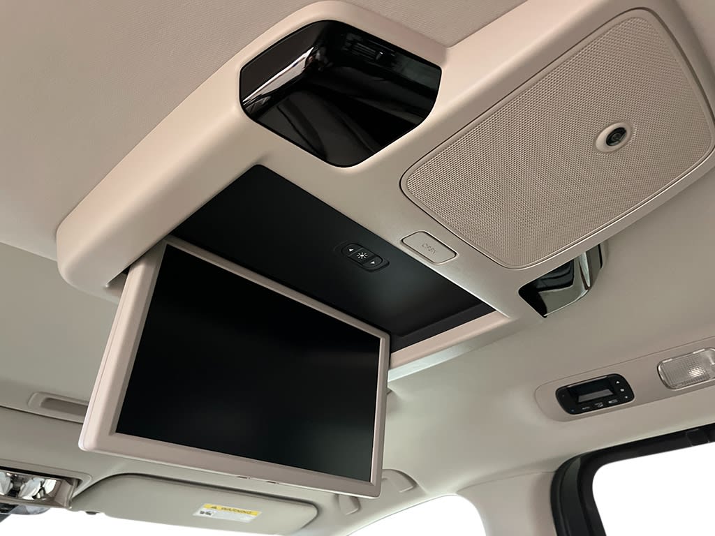 Thumbnail: 2027 Honda Odyssey - 21