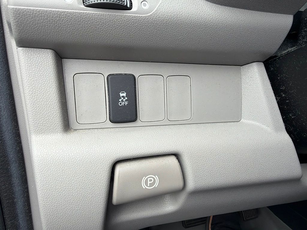 Thumbnail: 2012 Honda Pilot - 21