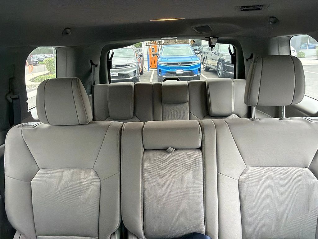 Thumbnail: 2012 Honda Pilot - 9