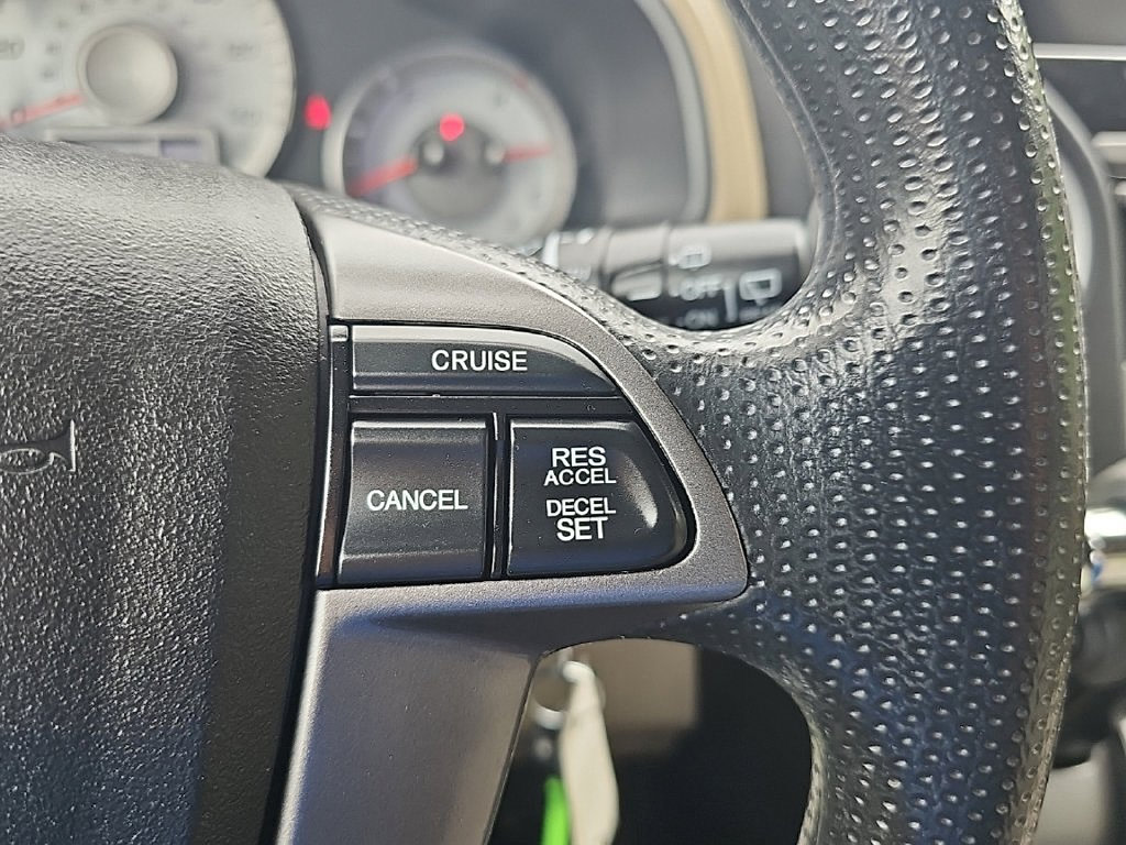 Thumbnail: 2013 Honda Pilot - 18