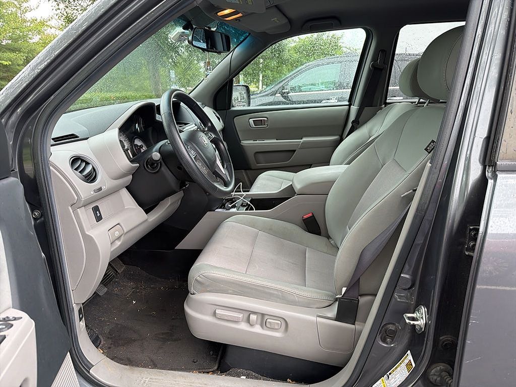 Thumbnail: 2012 Honda Pilot - 6
