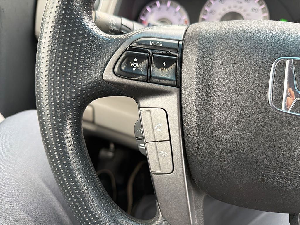 Thumbnail: 2012 Honda Pilot - 23