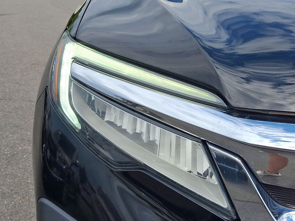 Thumbnail: 2019 Honda Pilot - 7