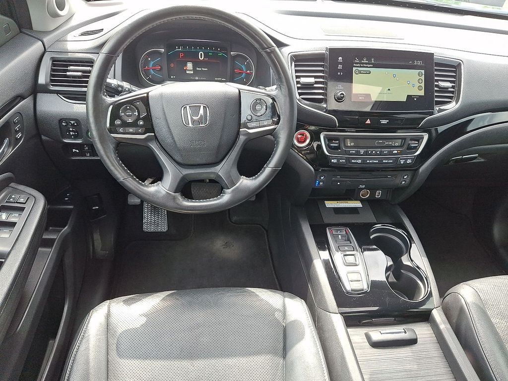 Thumbnail: 2019 Honda Pilot - 2