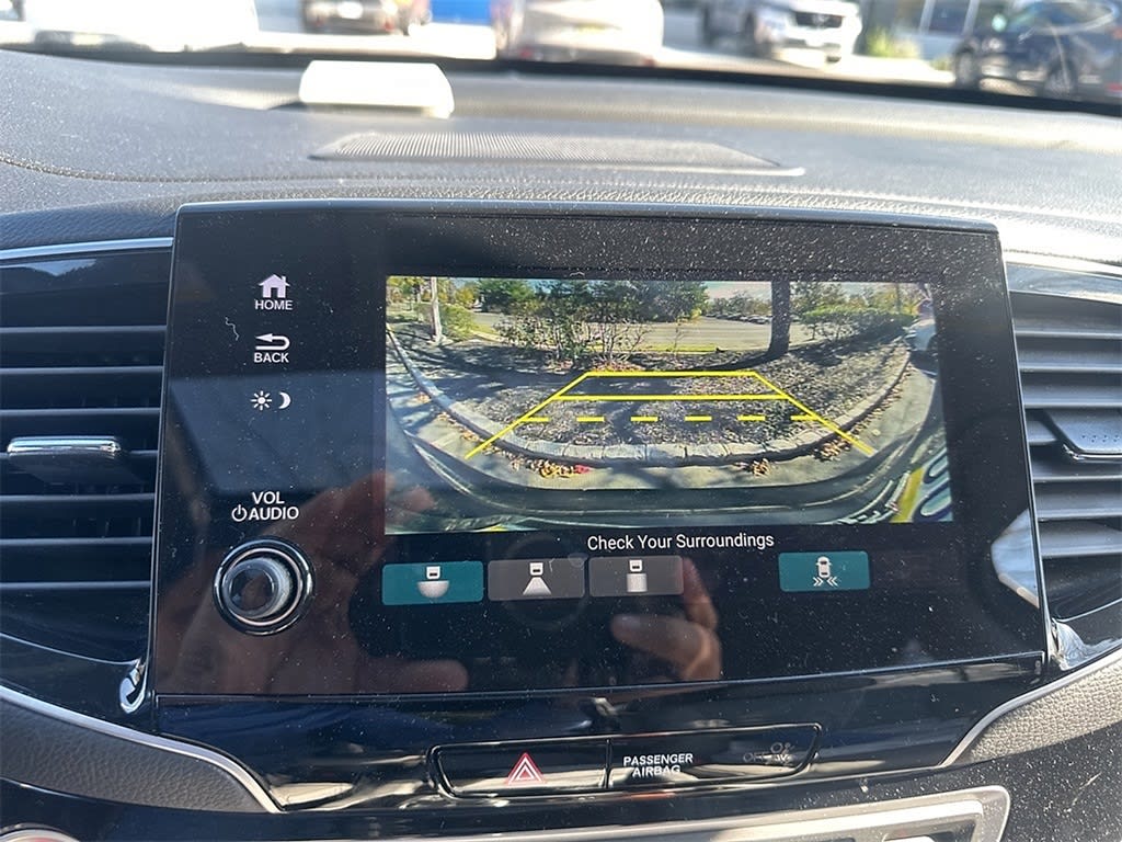 Thumbnail: 2020 Honda Pilot - 8