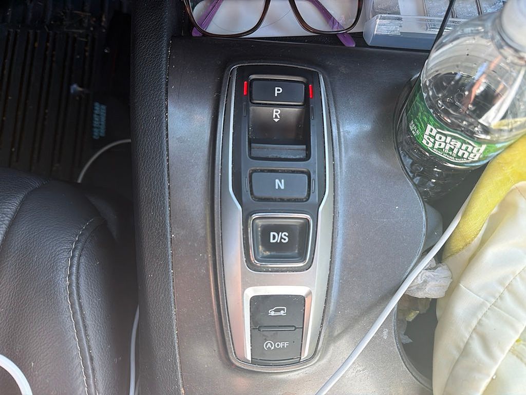 Thumbnail: 2022 Honda Pilot - 10
