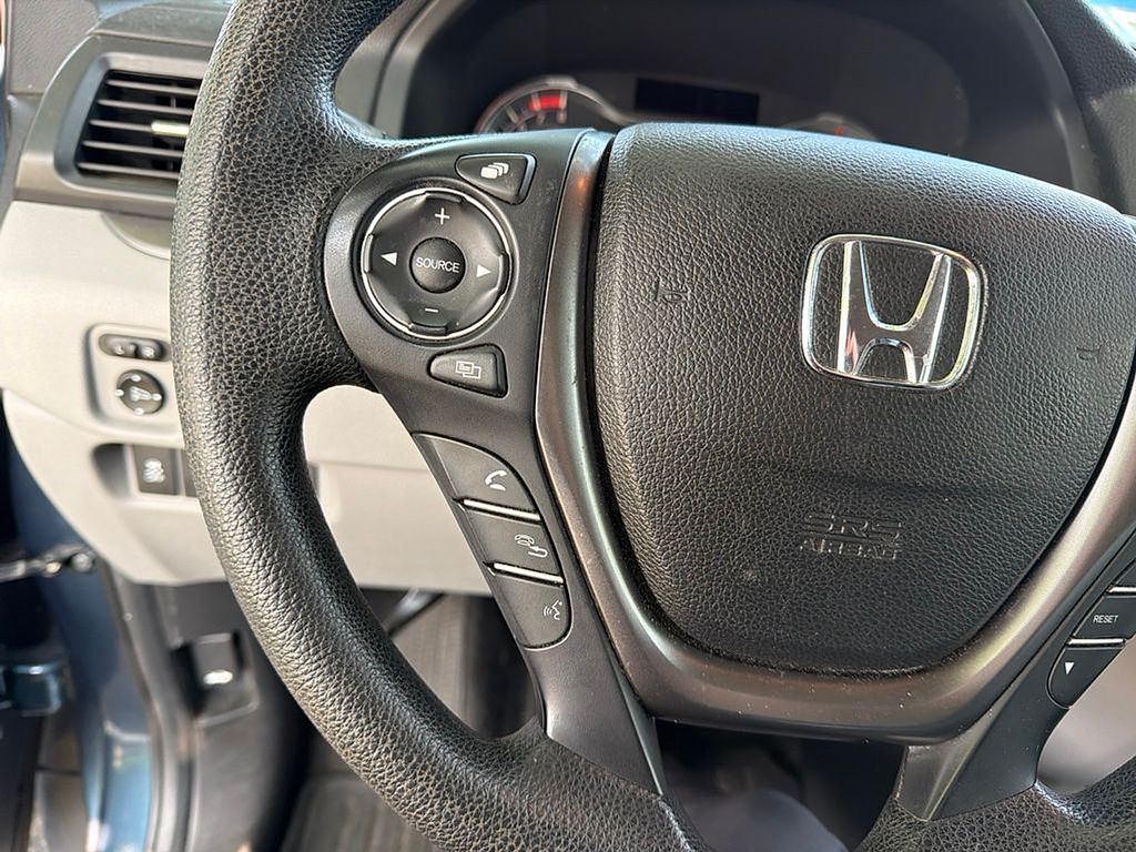 Thumbnail: 2018 Honda Pilot - 18
