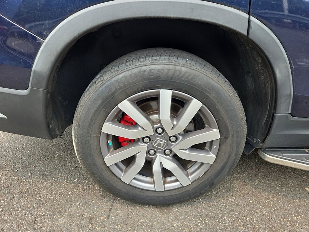 Thumbnail: 2019 Honda Pilot - 19