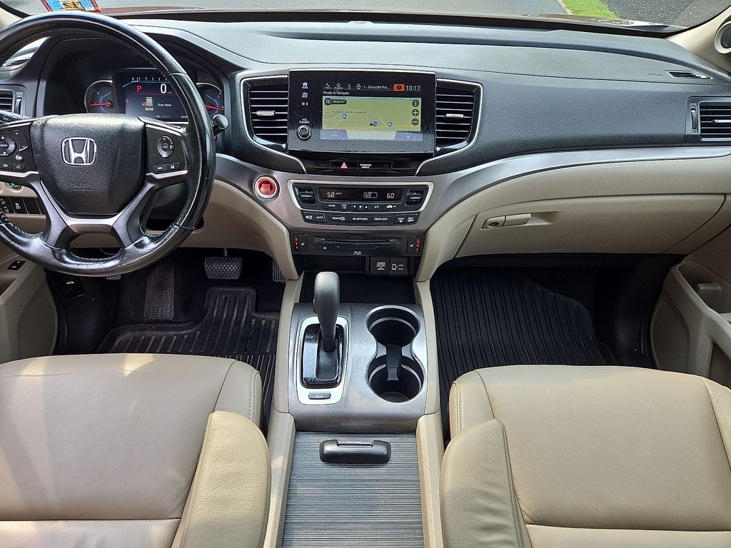 Thumbnail: 2019 Honda Pilot - 2