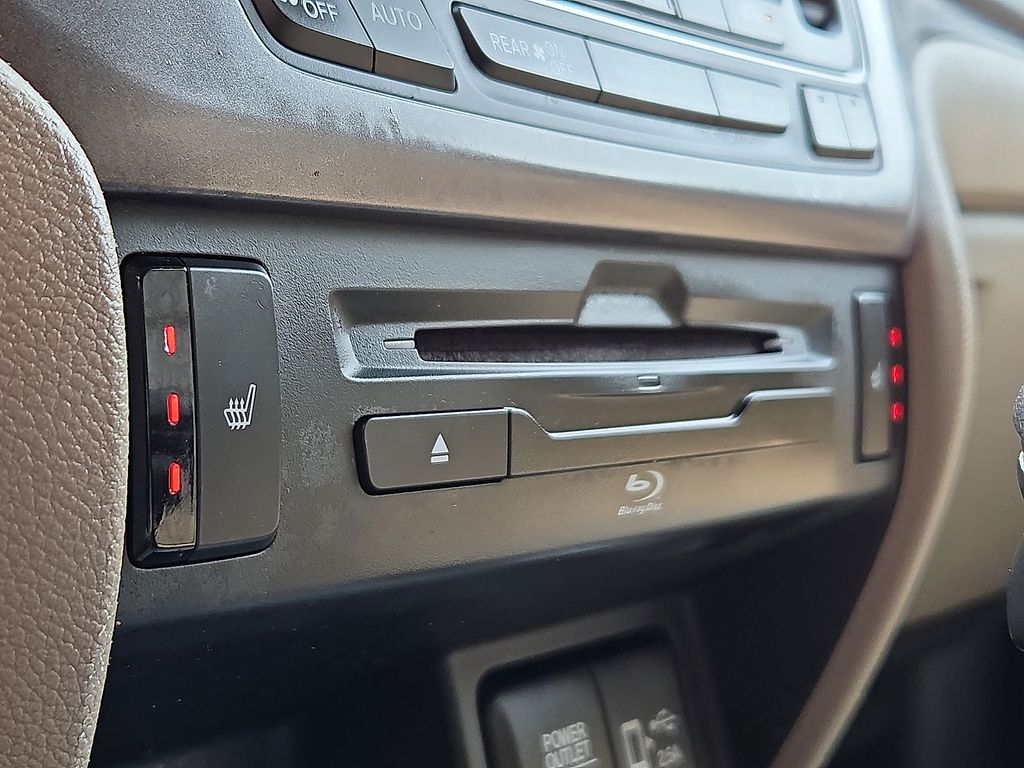Thumbnail: 2019 Honda Pilot - 27